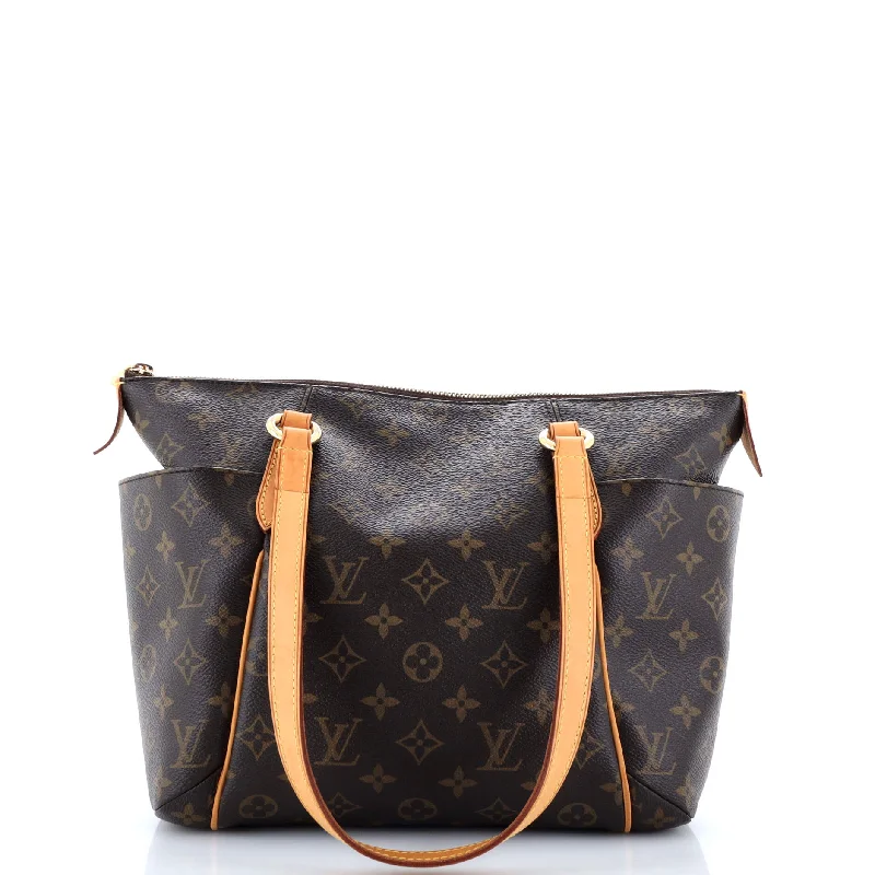 Totally Handbag Monogram Canvas PM