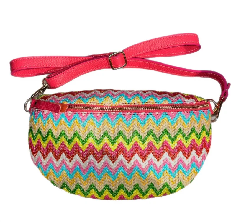 Women's Shelly Crochet Crossbody Bag In Zig Zag