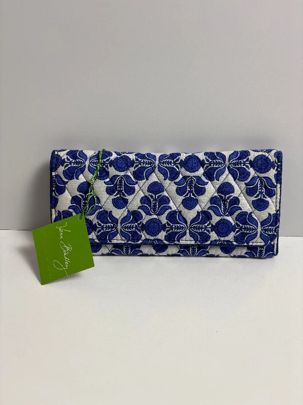 Wallet By Vera Bradley, Size: Medium