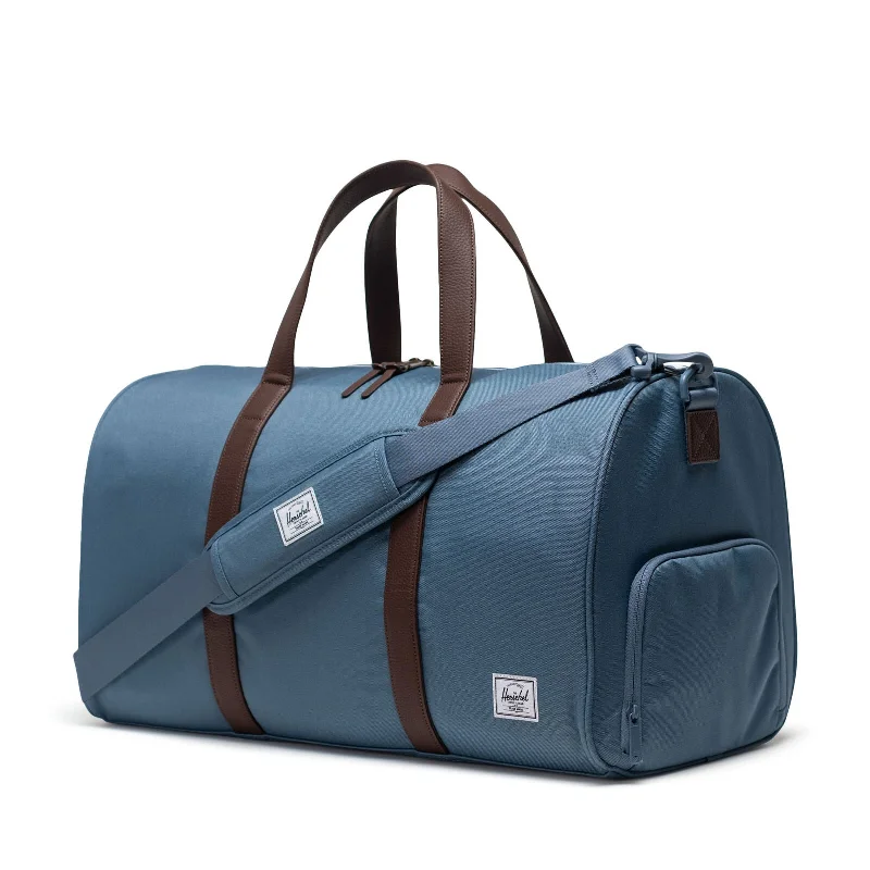 Novel Duffle - Steel Blue