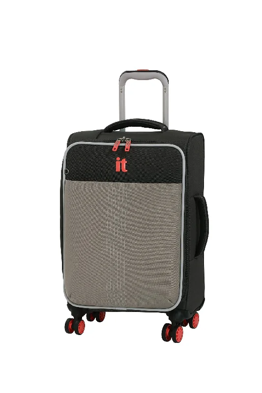 it luggage 21.5" Filament 8-Wheel Carry-on, Grey Rhapsody